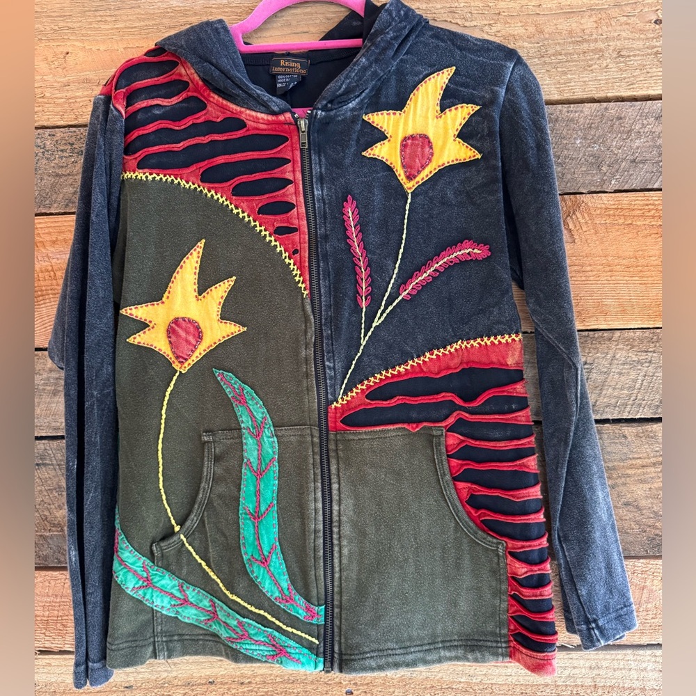 Rising International Zip Hoodie Boho Size M in EUC